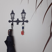 Вішалка Настінна 25см х 16см Ключниця Glozis Lanterns H-102