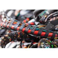 Ізострічка Стрічка для захисту кабелів, антискрип 19мм x 25м чорна